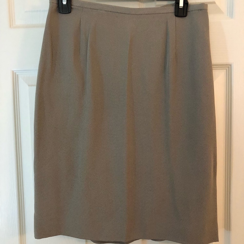 Ann Taylor skirt